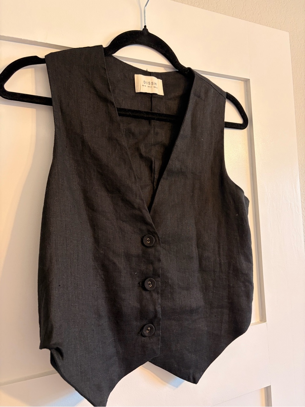 DISSH Black Linen-Blend Button Front Vest